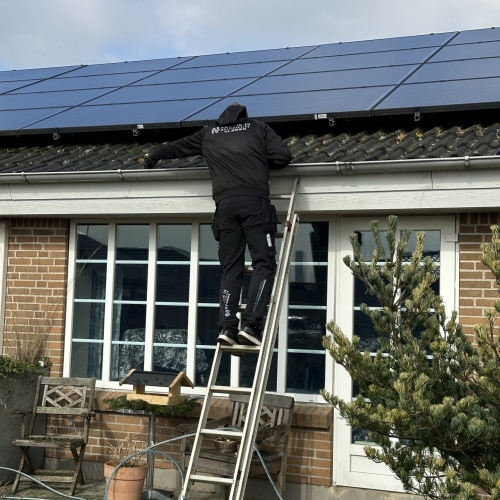 Rensning af tagrender